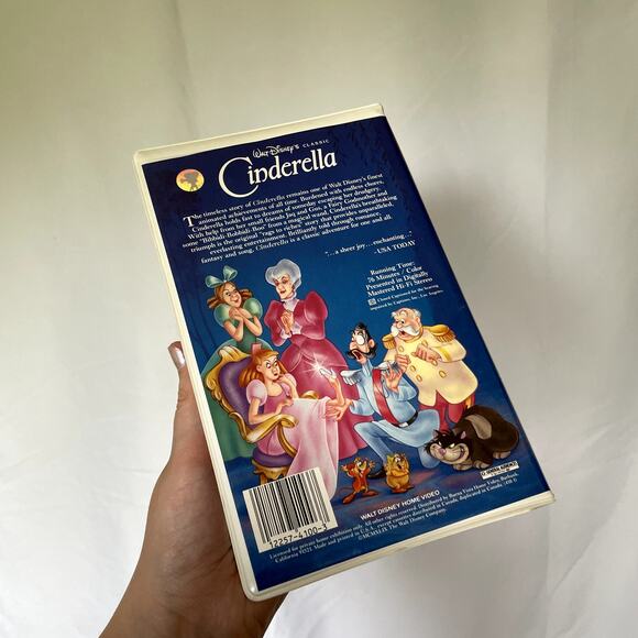 Disney Cinderella VHS Tape - Classic Animated Movie Black Diamond - Picture 2 of 4